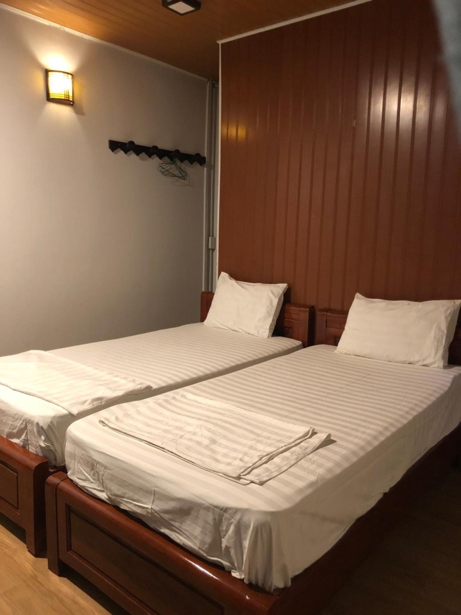 Nha Lan Homestay Хоян Екстер'єр фото