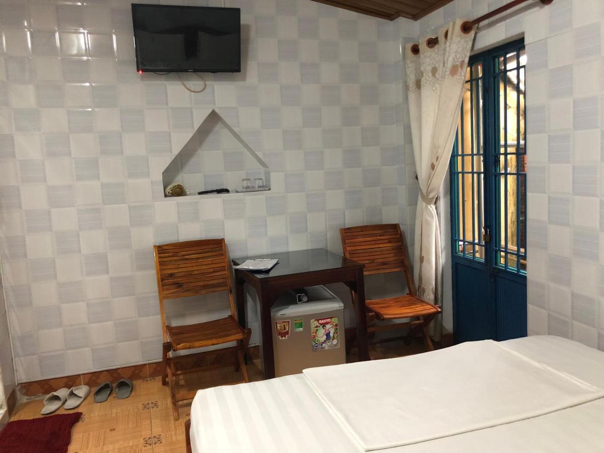 Nha Lan Homestay Хоян Екстер'єр фото